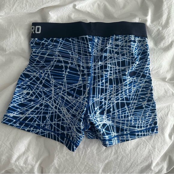 Short Nike comme neuve ! - Picture 2 of 3